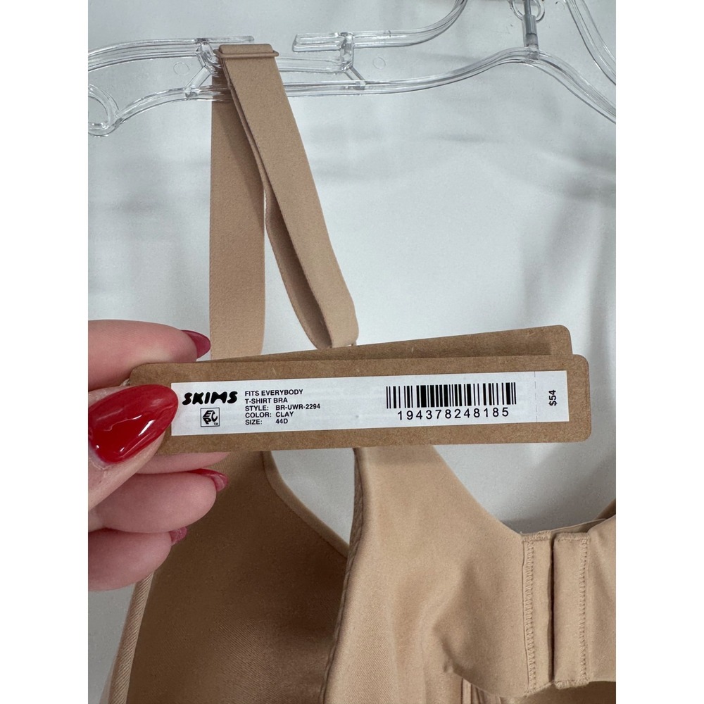 SKIMS Fits Everybody T Shirt Bra Womens Size 44D Clay Tan Padded Underwired - Picture 3 of 6